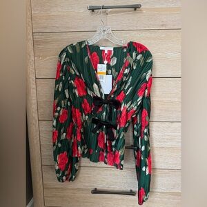 WAYF Emerald Rose Top
